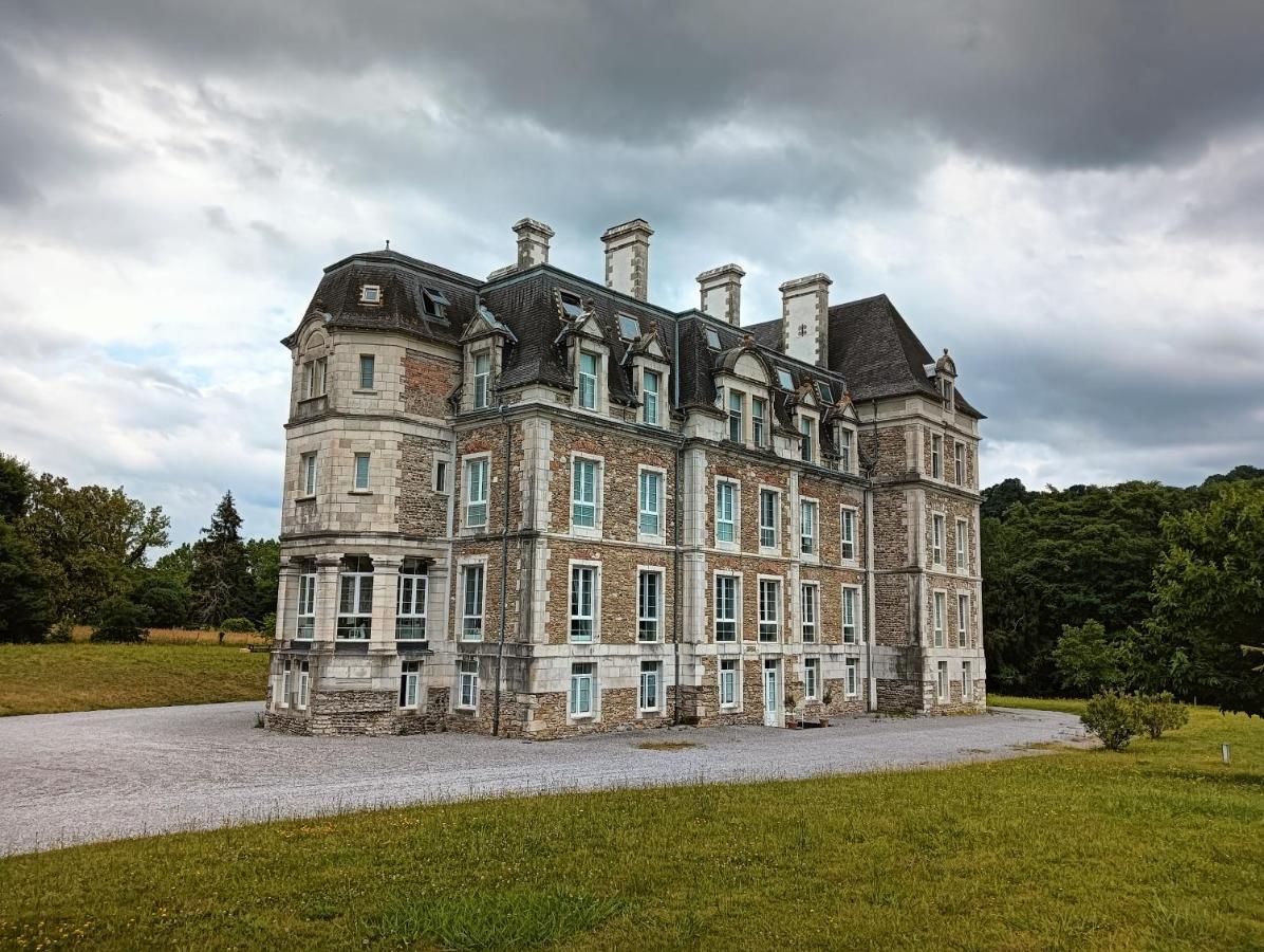 Chatescos - Estudio En Chateau Экстерьер фото