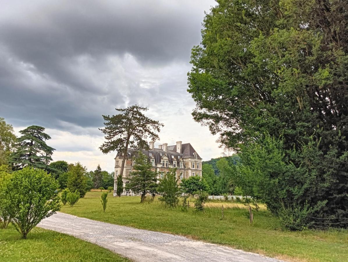Chatescos - Estudio En Chateau Экстерьер фото