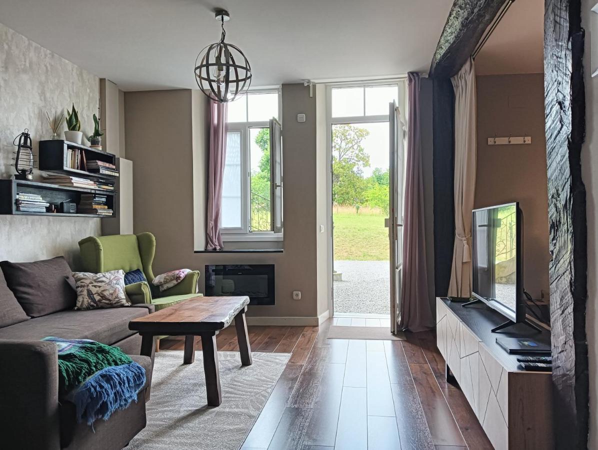 Chatescos - Estudio En Chateau Экстерьер фото